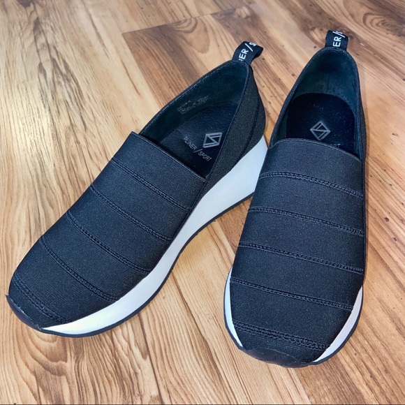 donald pliner piper sneaker